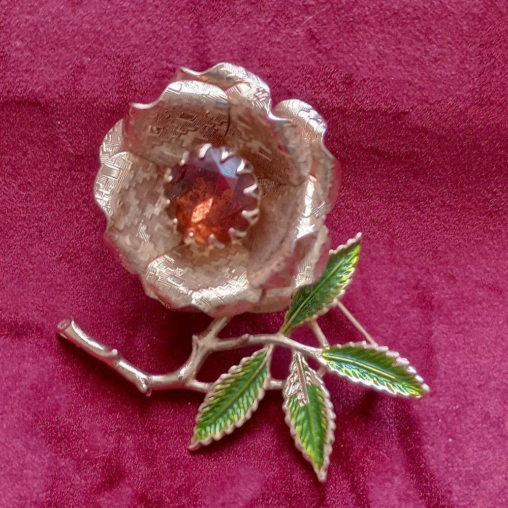 Sarah Coventry vintage rose brooch PIN amber color stone